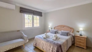 Dormitorio principal, cama King Size